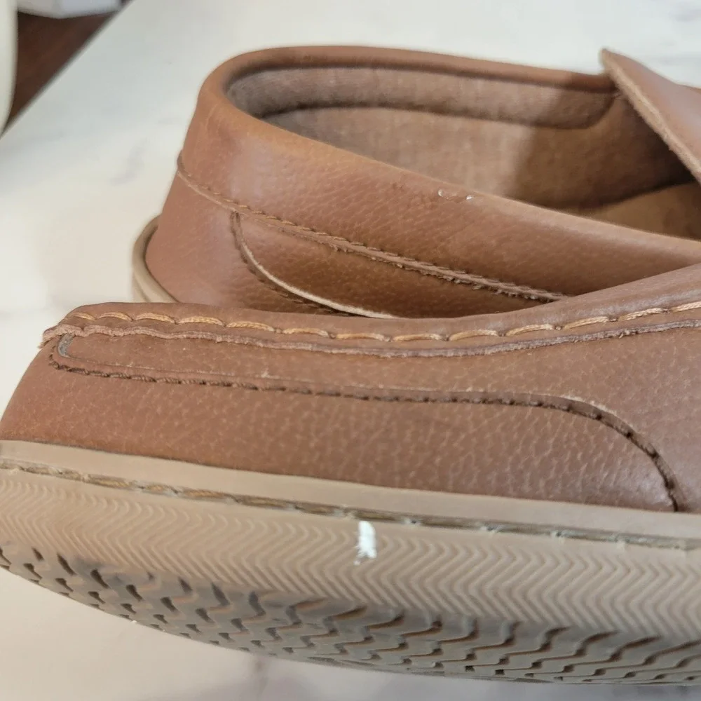 MyPillow MySlippers Mens 11 Brown Leather Moccasin Slippers 74462-05